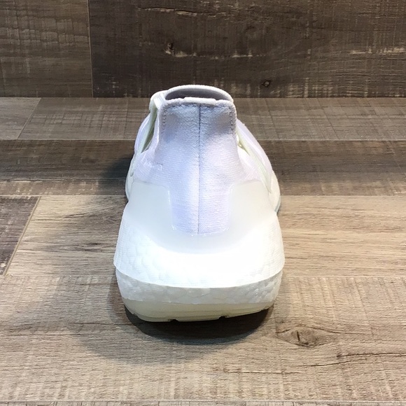 Adidas - Ultraboost 21 x Parley - Picture 4 of 7